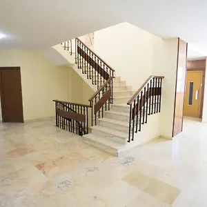 Rentalsevilla Pasaje Ateneo Apartment