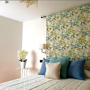 Lhome Apartment